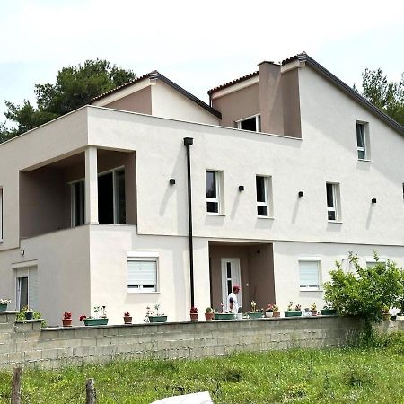 Apartment Lili Биоград-на-Мору Экстерьер фото